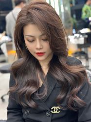 -艾美A·M Hair Salon