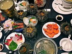-半岛翡丽海鲜自助餐厅(观风亭店)