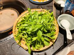 -大匠工房古船木艺术餐厅·猪肚鸡专门店(长白仙岛店)