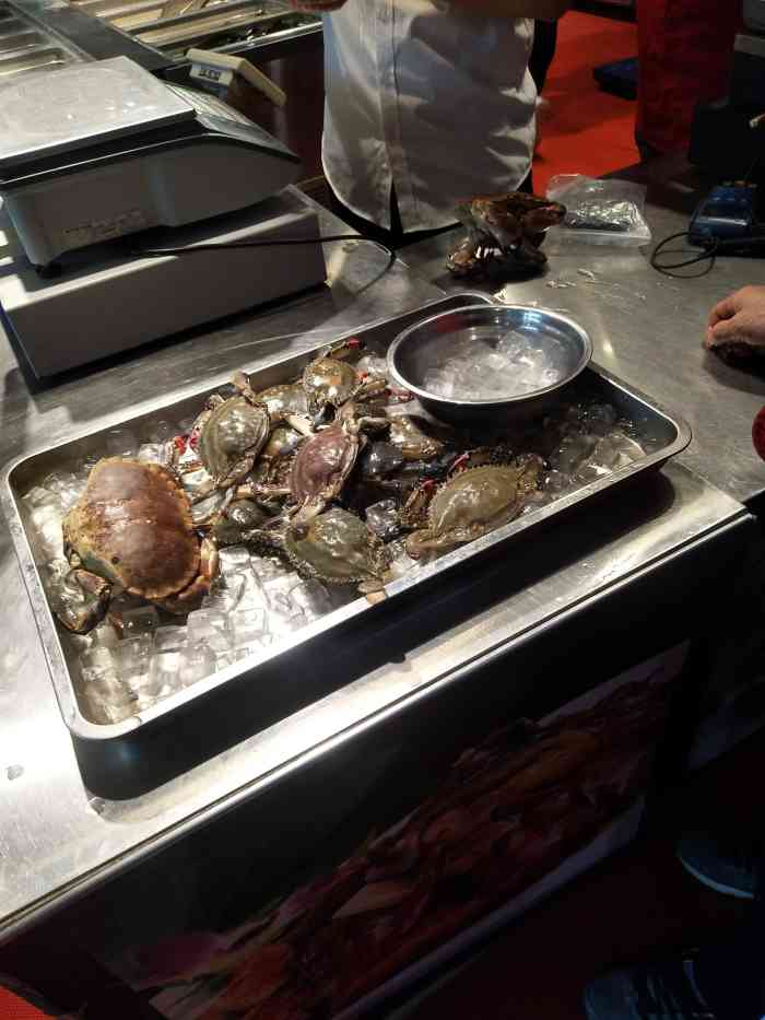地利渔市(北二路店)-"热闹场 宽敞明亮型的 购买体验不错 海鲜.