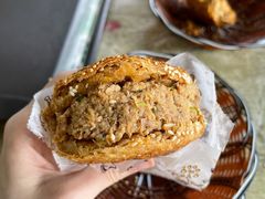 -万红路羊汤烧饼店(将台路店)