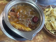 -塔兰齐新疆孜然火锅(鲤鱼山路店)