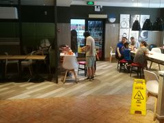 -肯德基(珠峰店)