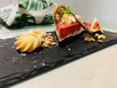 红丝绒蛋糕-Rabbit Cafe私房西餐甜点咖啡(栖霞路店)