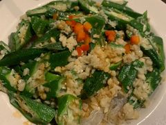 蒜蓉粉丝蒸秋葵-上楼私房菜(院士路店)
