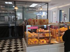 面包甜点陈列柜-味多美(江桥万达店)