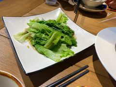 -臻鲜燕海鲜融合餐厅(金陵style店)