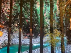 -桂满陇·海市蜃楼·黑金(国金店)