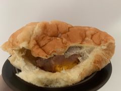 蛋黄芋泥流沙包-花园饼屋·吐司蛋糕面包(星海店)