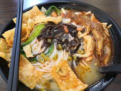 -柳大厨螺蛳粉(人民路总店)