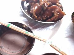 -王万妈卤猪脚(青岩交通路)