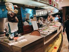 -宝利来国际大酒店-凤凰阁旋转餐厅