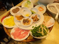-桥香园云南过桥米线(金马碧鸡店)