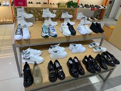 -云柏鞋业(十里堡店)