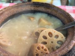 -霄汉牛三鲜湖北砂锅菜(万松园2店)