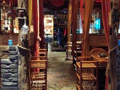 -老牌坊云南鱼豆花火锅(爱建店)