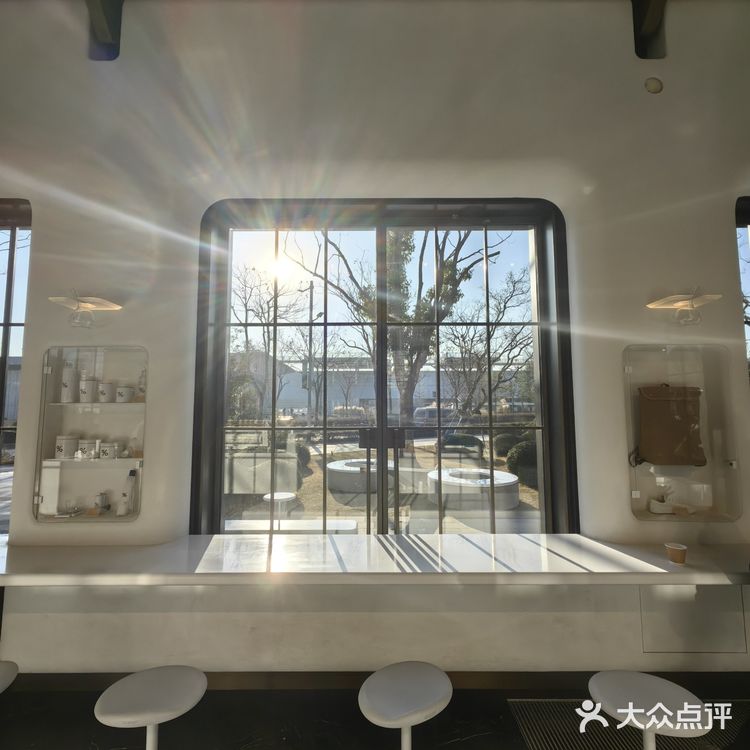 上海即吃即玩：南浦站&百分号咖灰