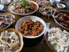 -小杨翘脚牛肉