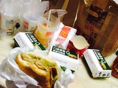 -麦当劳(金稻田路餐)