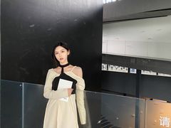 -知美术馆