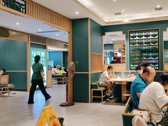 -绿草地·湘菜(7mall店)