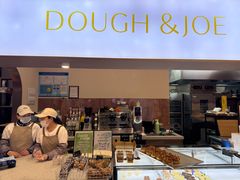 -Dough&Joe团憩(瑞虹天地月亮湾店)