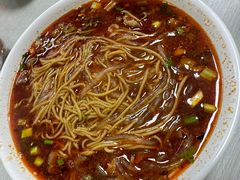 -崇州余荞面(落虹桥店)
