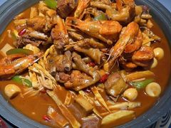 -徐记小怪兽肉蟹煲(中央大街店)