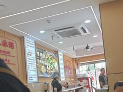 -叶伟胡辣壳面(两路口店)