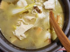 -周鱼小馆石锅酸菜鱼(活力汇店)