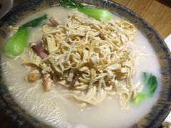 -黛瓦里巷(南京东路店)