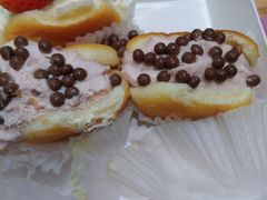 草莓抱抱卷-丁香西饼屋(桂林路店)