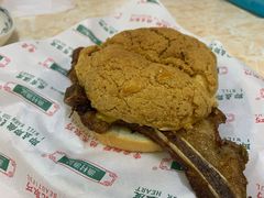 猪扒菠萝包-渔记茶餐厅(渔村店)