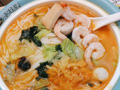 -灵芝妹子海鲜米线(凯德和平广场店)