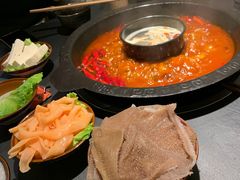 -老酉火锅(阳明古镇店)