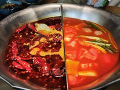 -湊湊火锅·茶憩(南京东路悦荟店)