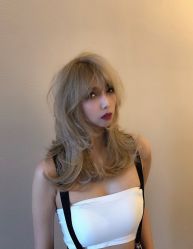 -银星女王公园发型艺术沙龙