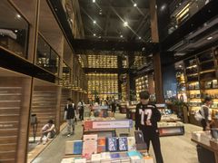 -半山书局(新世纪商城店)