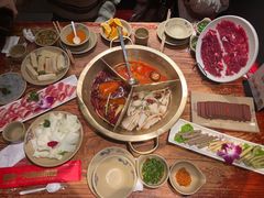 -小龙坎火锅(湖滨银泰in77店)
