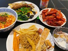 -涨巢·潮玩水疗局