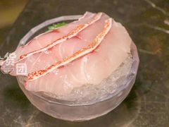 -半岛翡丽海鲜自助餐厅(观风亭店)