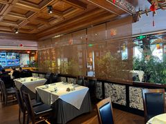 -八府香鸭·啫啫煲(华山路店)