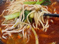 -小雅辣面馆