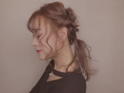 -AKOZO Beauty Salon