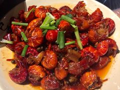 -巴厘龙虾·榜首油焖大虾(音乐学院·沿江酒馆店)