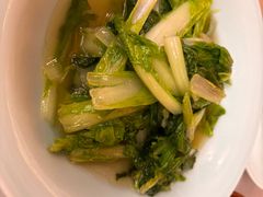 -荷花亭·湖北融合菜(中商广场店)