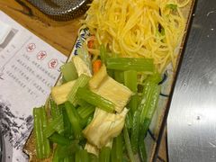 -山河屯铁锅炖鲜鹅·东北菜(开发区一店)
