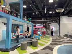 -MINI MARS KIDS CLUB亲子家庭中心(长宁天山店)