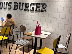 -麦当劳(虹口星荟中心店)