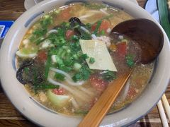 汆肉米线-云上千禾(水上店)